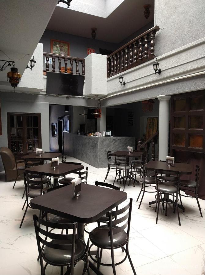 Hotel Plaza 마자미틀라 외부 사진