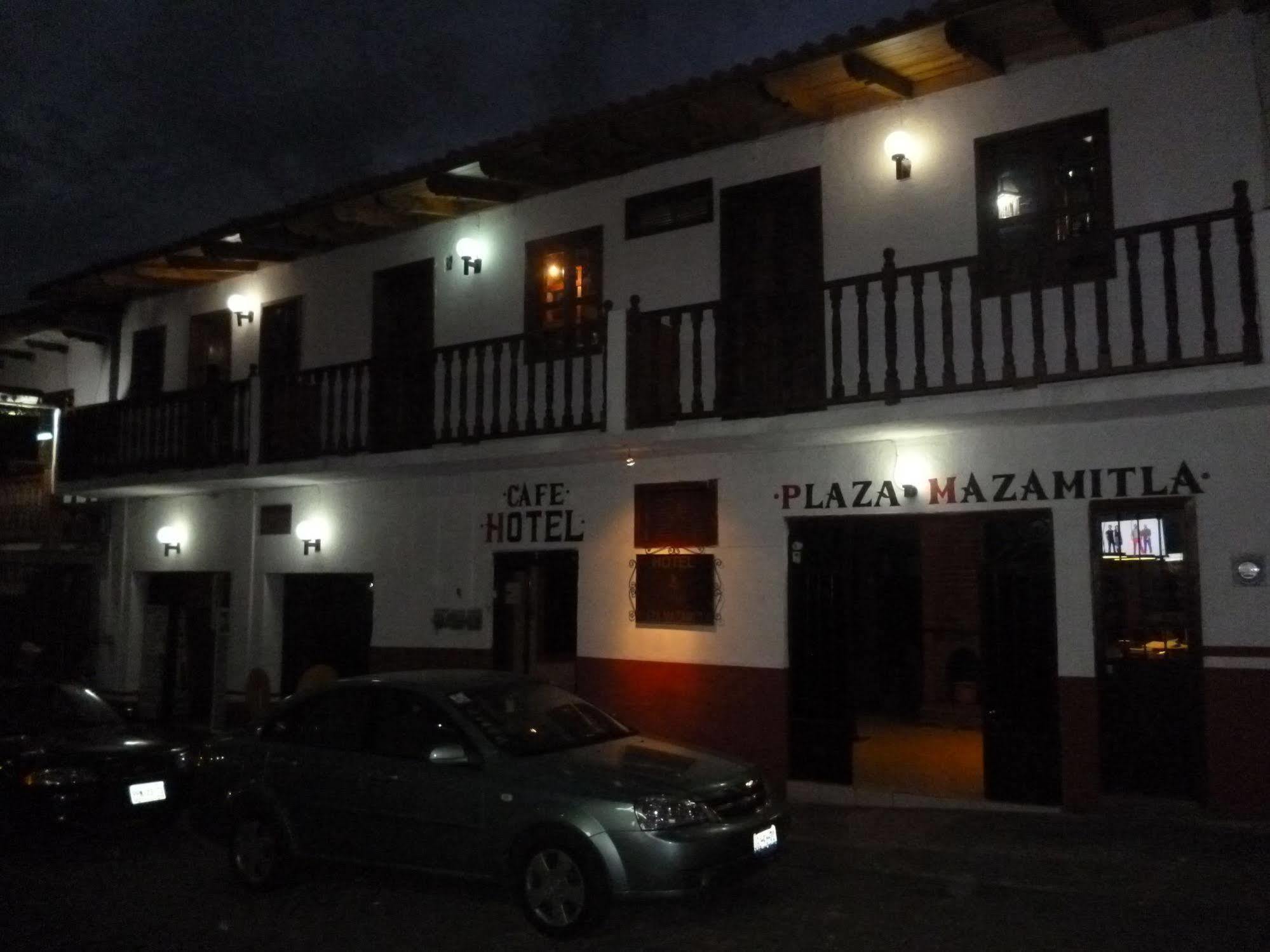 Hotel Plaza 마자미틀라 외부 사진